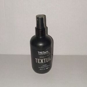 TRESemmé Black Texture Spray for Women - Texturizing Hair Mist